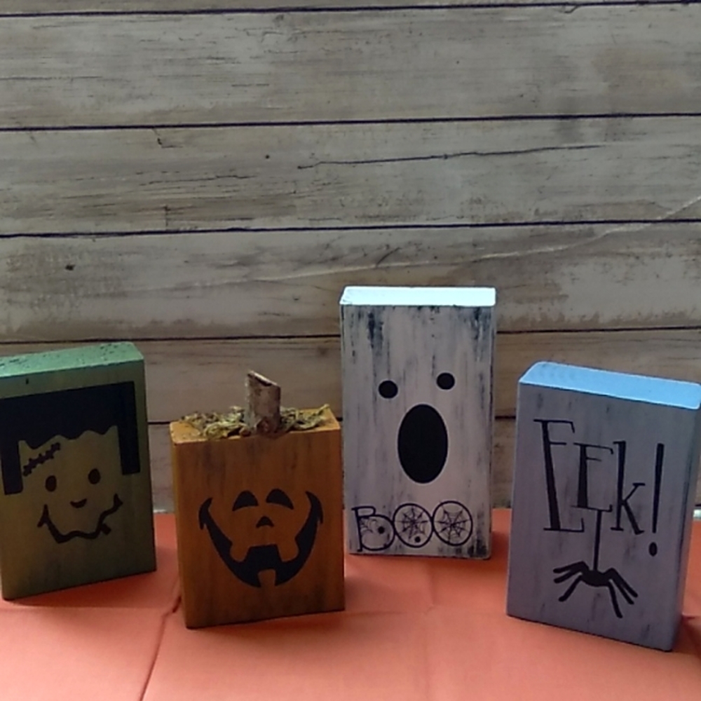 Halloween blocks set